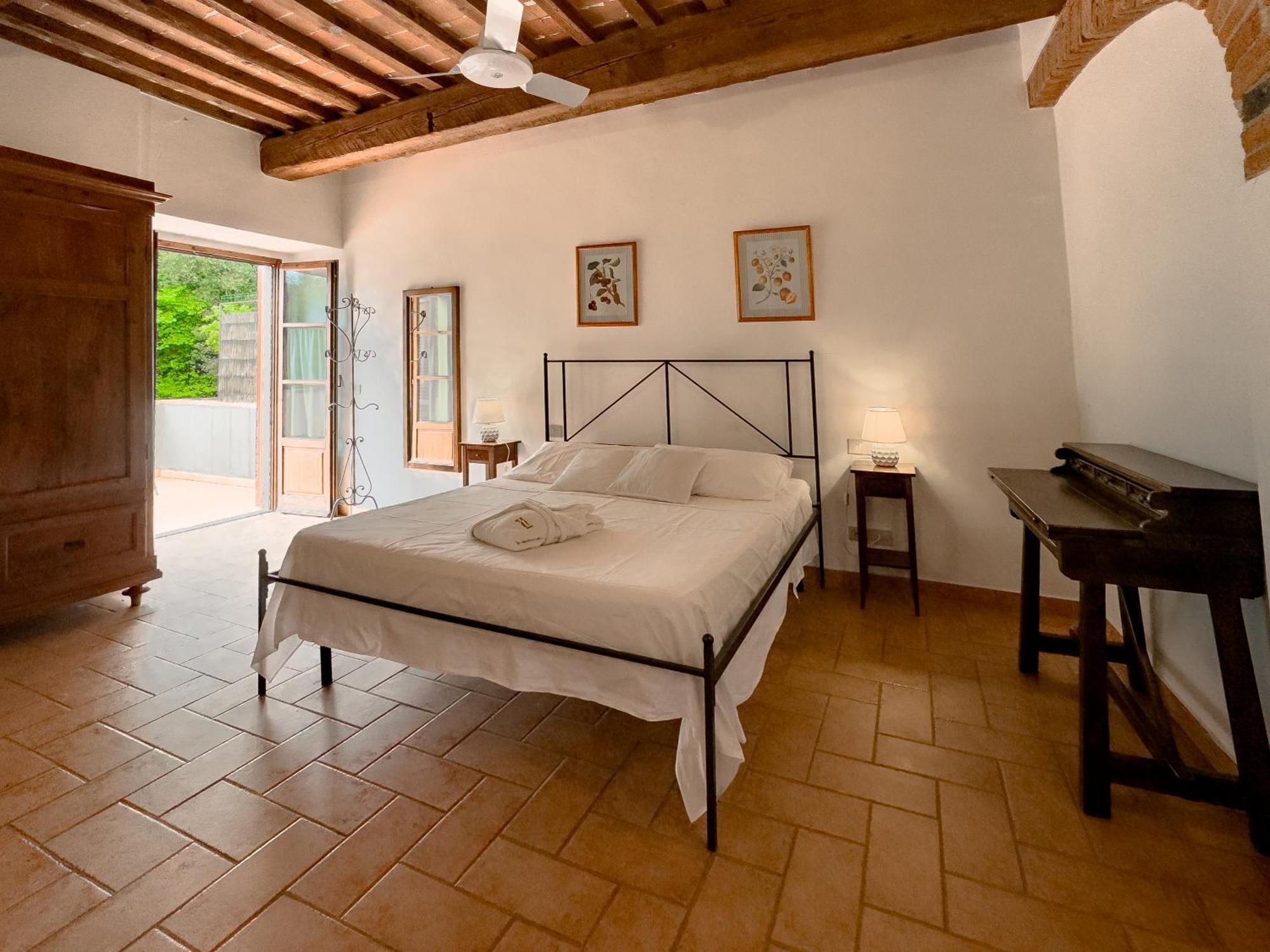 La Ferriera Exclusive Resort - Pool & Waterfall Loro Ciuffenna Zewnętrze zdjęcie
