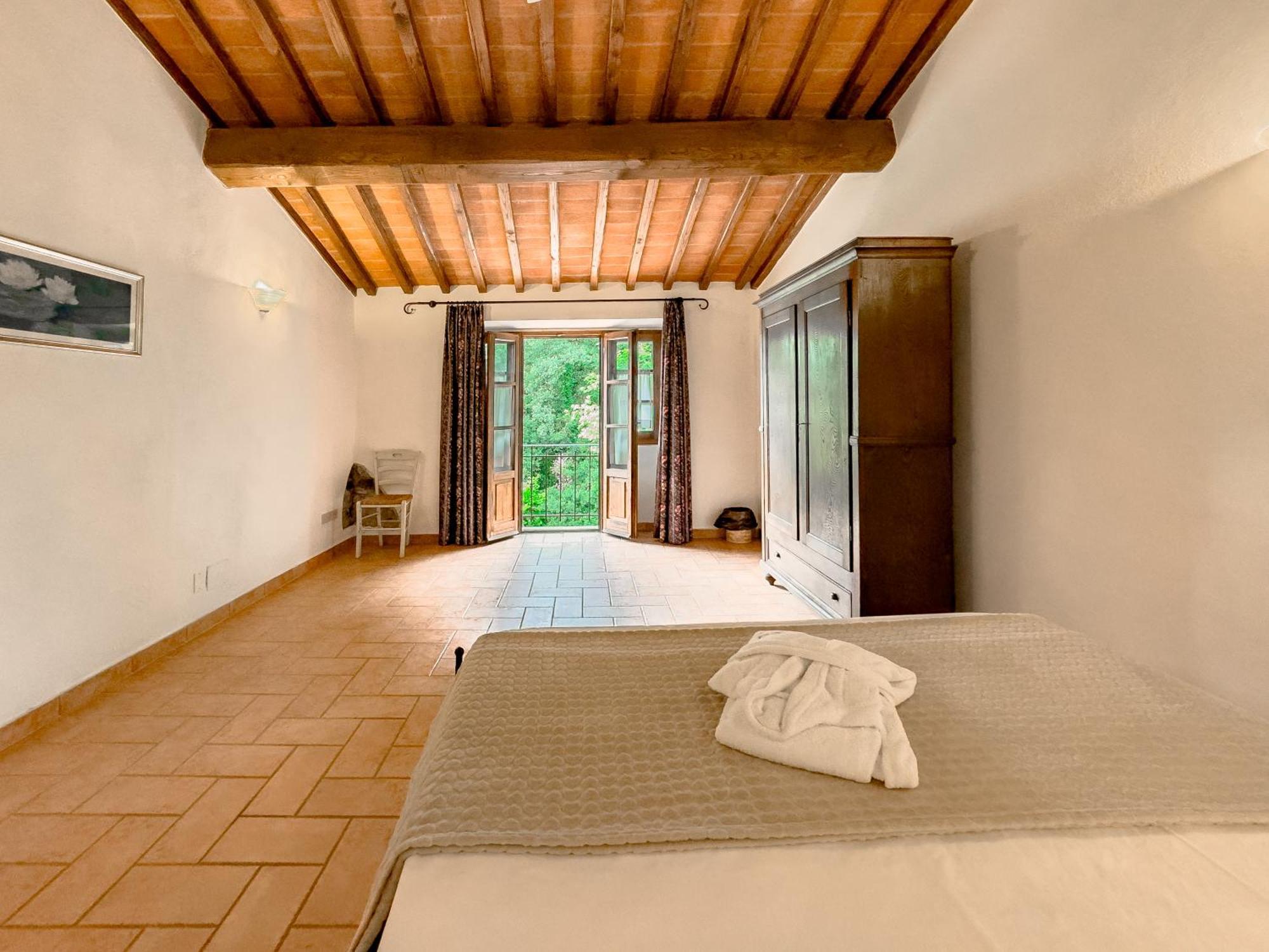 La Ferriera Exclusive Resort - Pool & Waterfall Loro Ciuffenna Zewnętrze zdjęcie