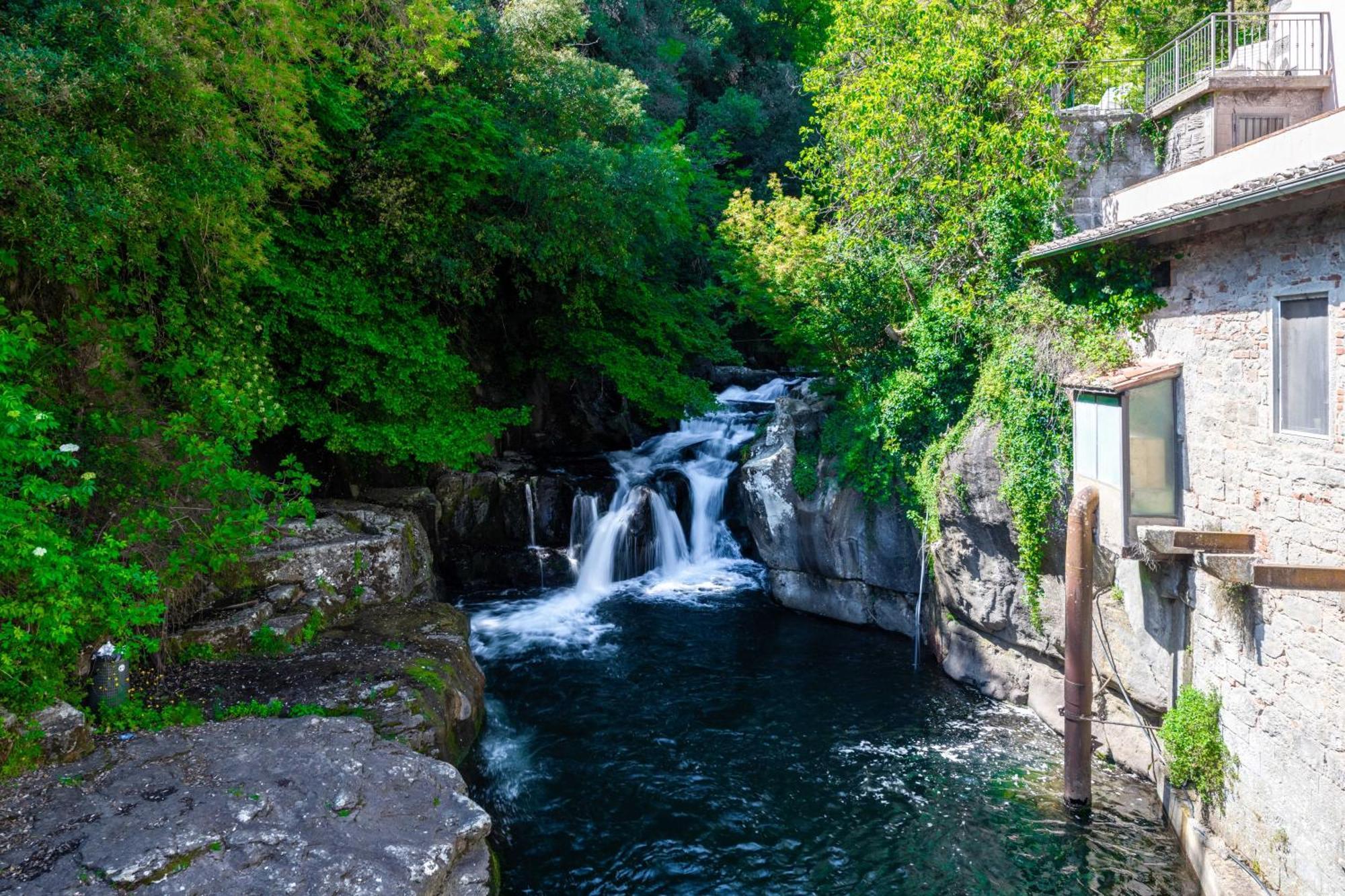 La Ferriera Exclusive Resort - Pool & Waterfall Loro Ciuffenna Zewnętrze zdjęcie