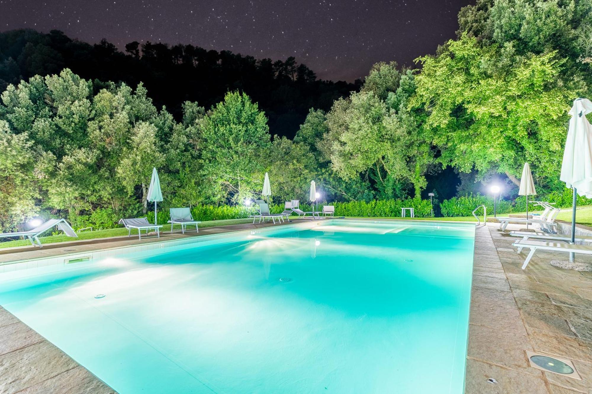 La Ferriera Exclusive Resort - Pool & Waterfall Loro Ciuffenna Zewnętrze zdjęcie